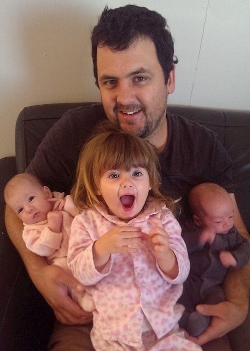 FIFO dad with twins