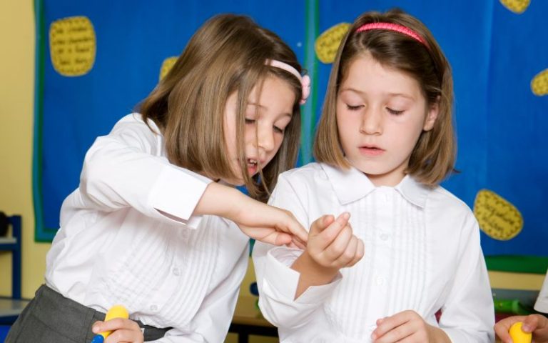 Delaying twins or triplets entry to school