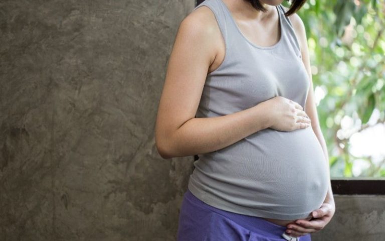 Twin pregnancy third trimester