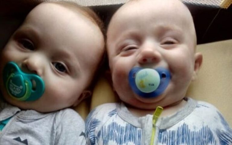 twins in different hospitals
