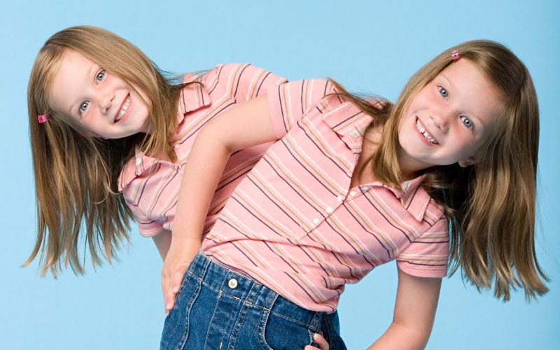 The Pros and Cons of Twins and Multiples